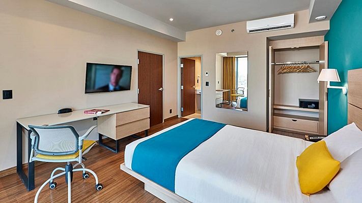 City Express Suites By Marriott Cancun Aeropuerto Alfredo V. Bonfil Exterior foto