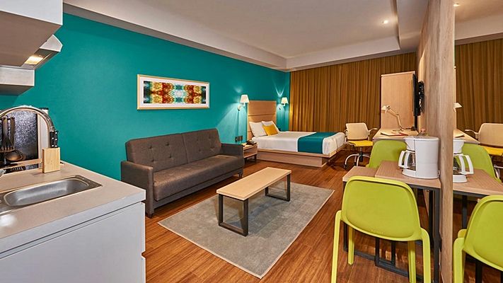 City Express Suites By Marriott Cancun Aeropuerto Alfredo V. Bonfil Exterior foto
